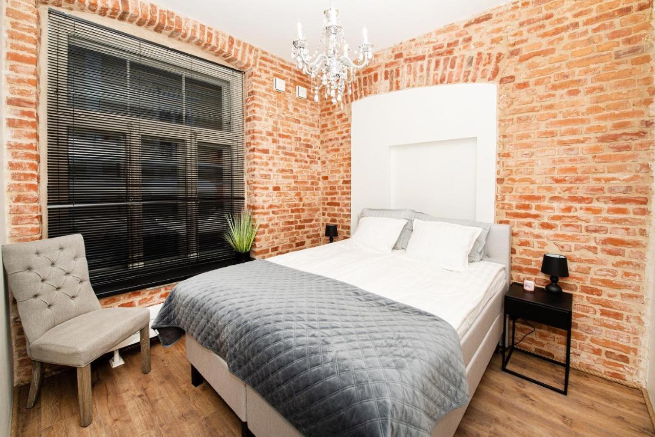 Old Town Luxury Apartment With Sauna ตาร์ตู ภายนอก รูปภาพ