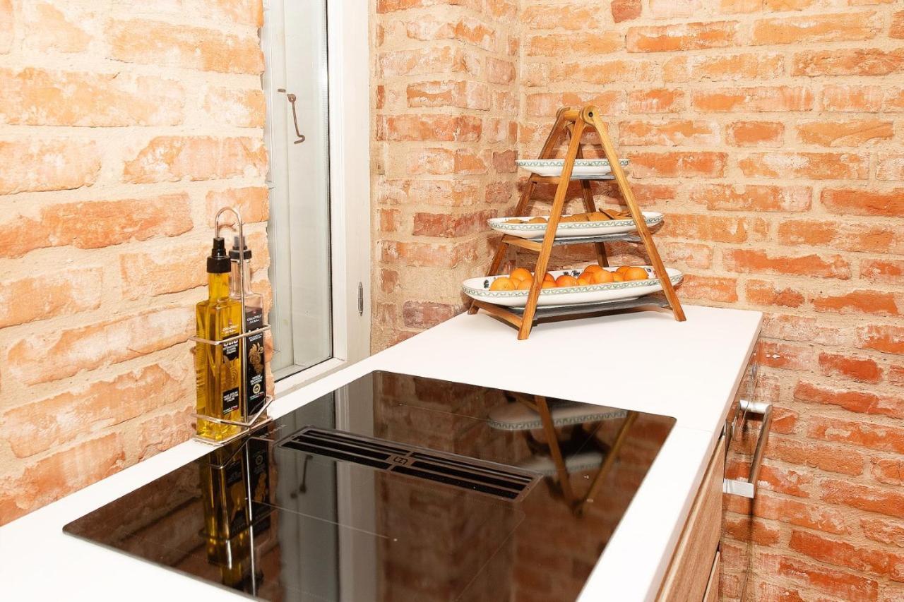 Old Town Luxury Apartment With Sauna ตาร์ตู ภายนอก รูปภาพ